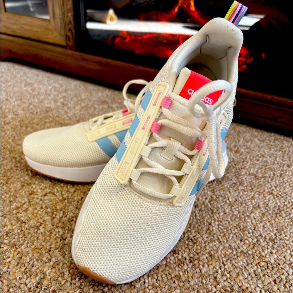 Adidas Love Unites Cloudfoam Running Shoes 8.5